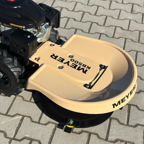 Kosiarka bębnowa Meyer KB500 profesjonalna do wysokiej trawy i zarośli - Fenix Maszyny Kosiarka bębnowa Meyer KB500 profesjonalna do wysokiej trawy i zarośli - Fenix Maszyny