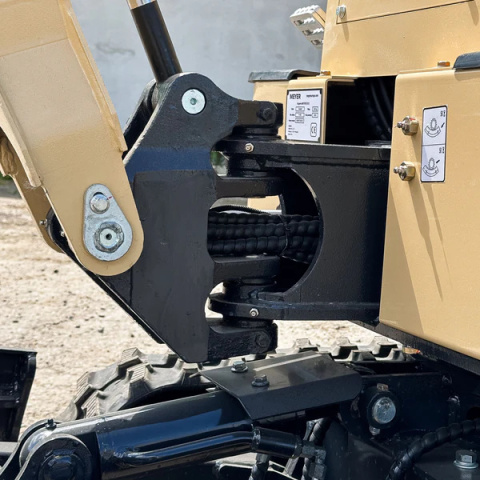 Minikoparka gąsienicowa Meyer EX12 1.2T Yanmar joystick skrętne ramię - Fenix Maszyny Minikoparka gąsienicowa Meyer EX12 1.2T Yanmar joystick skrętne ramię - Fenix Maszyny