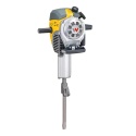 Młot spalinowy Wacker Neuson BH40 w akcji wyburzeniowej