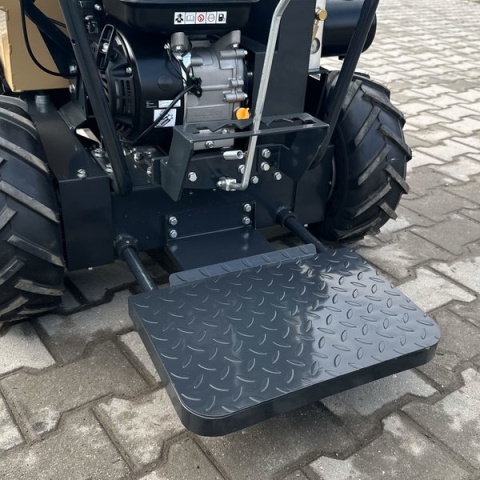 Terenowe wozidło kołowe Meyer T500L z napędem 4x4 i ładownością 450kg Terenowe wozidło kołowe Meyer T500L z napędem 4x4 i ładownością 450kg