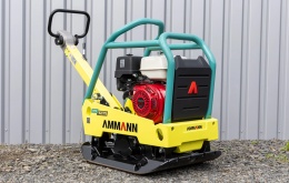 Profesjonalna zagęszczarka rewersyjna Ammann APR 52/75 z silnikiem Honda GX390