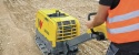 Ciężka zagęszczarka rewersyjna Wacker Neuson DPU 110 LEC z systemem Compatec